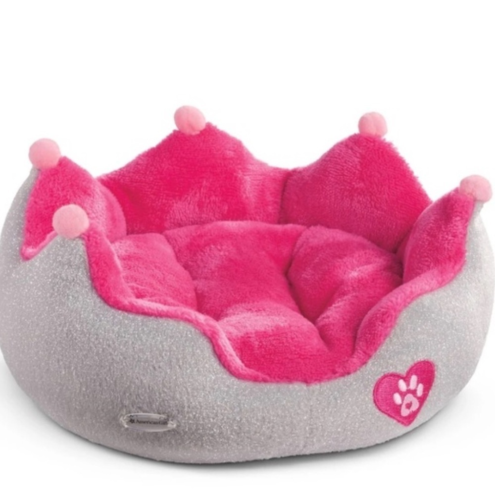 American girl truly me crown pet bed new with tag in box